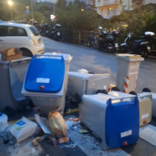 Vento e mastelli in mezzo alla strada a Savona, Russo striglia Sea-s: "Scene non accettabili, necessario che queste situazioni vengano gestite meglio di così"