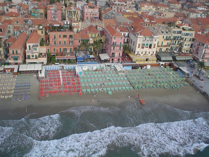Domani ad Alassio "Non solo Estate": moda e musica in riva al mare