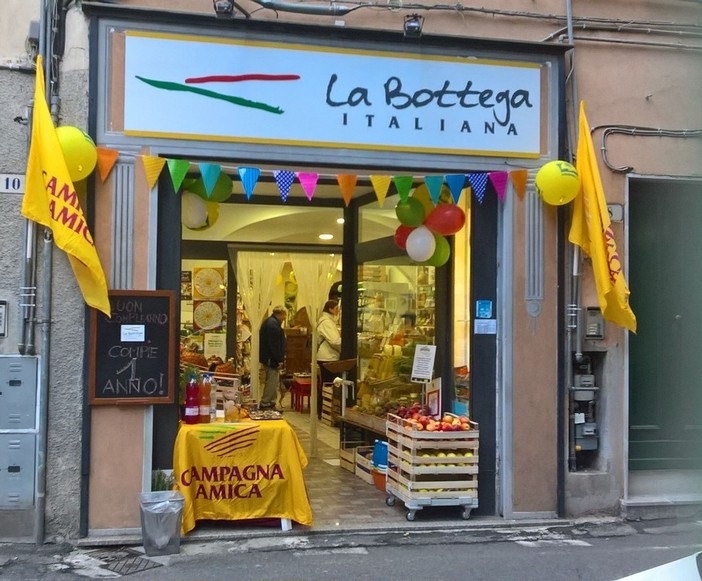 Savona, compie un anno "La Bottega Italiana di Anna e Lara" Savona, compie un anno "La Bottega Italiana di Anna e Lara"