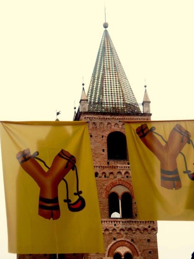 Albenga: ai terremotati il ricavato della "Fionda di legno 2017"