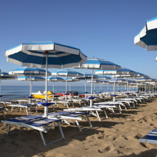 Stagione balneare nel savonese, via libera alla tracciabilità per i turisti, dal 15 giugno online la app Italialmare Stagione balneare nel savonese, via libera alla tracciabilità per i turisti, dal 15 giugno online la app Italialmare