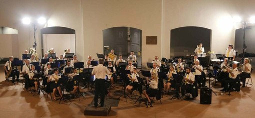 Cairo, la Banda Puccini accende le stelle con il tradizionale concerto d’estate Cairo, la Banda Puccini accende le stelle con il tradizionale concerto d’estate