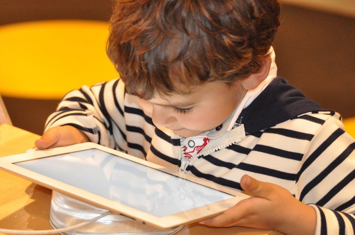 Scuola, Sanna (Pd): “Tracciamento nelle scuole in tilt, studenti costretti alla Dad. Urgente un sistema per semplificare le procedure” Scuola, Sanna (Pd): “Tracciamento nelle scuole in tilt, studenti costretti alla Dad. Urgente un sistema per semplificare le procedure”