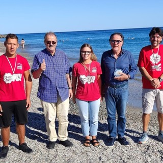 Salvataggi in mare, a Finale la Liguria Servizi ha premiato i suoi bagnini (FOTO) Salvataggi in mare, a Finale la Liguria Servizi ha premiato i suoi bagnini (FOTO)