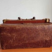 Albenga, al Liceo G. Bruno una mostra per commemorare la figura leggendaria di Felice Cascione Albenga, al Liceo G. Bruno una mostra per commemorare la figura leggendaria di Felice Cascione