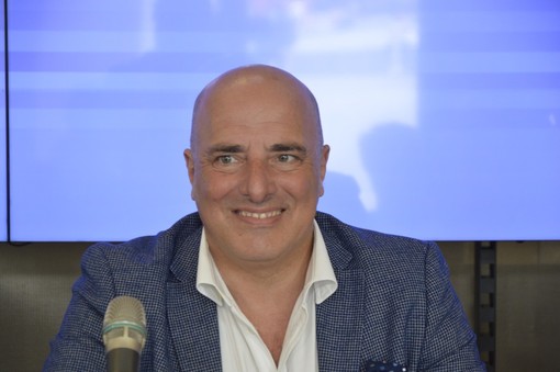 Berrino: "Chiediamo sia confermata la possibilità di convenzione fra alberghi senza cucina e ristoranti" Berrino: "Chiediamo sia confermata la possibilità di convenzione fra alberghi senza cucina e ristoranti"