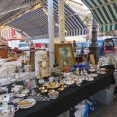 Tanti oggetti, tante curiosità: i marché à la brocante in Costa Azzurra
