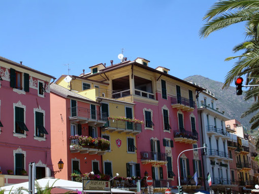 Malcontento per la raccolta differenziata a Varazze