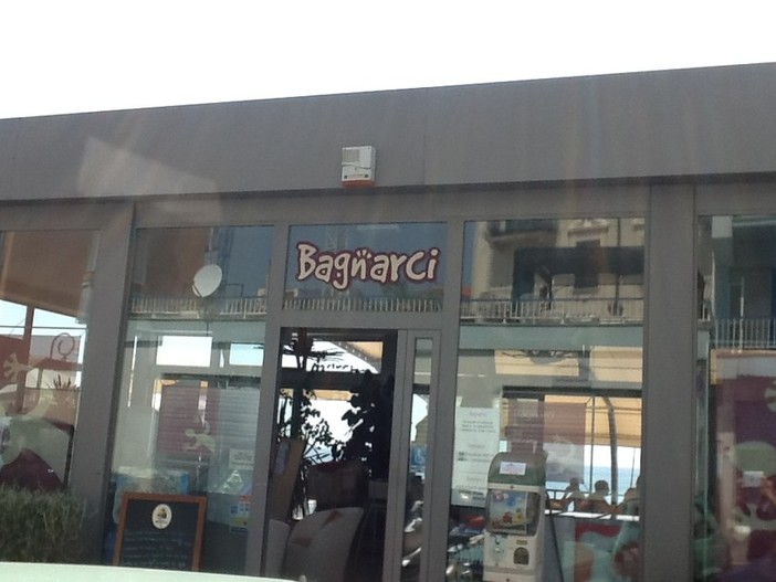 Omicidio di via Cimarosa a Savona, riaperti i Bagnarci: "Speriamo che tutto questo non succeda mai più"