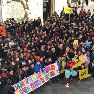 Albenga celebra la "Giornata della memoria e dell’impegno". Cangiano: "A Don Ciotti farò vedere le fotografie di questa importante iniziativa  (FOTO e VIDEO)