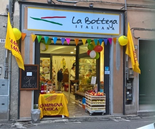 Savona, compie un anno "La Bottega Italiana di Anna e Lara" Savona, compie un anno "La Bottega Italiana di Anna e Lara"