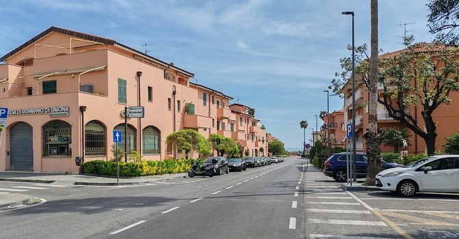 Borgio, parcheggi trasformati da liberi a pagamento. Il Comune: "Scelta legata ai lavori pubblici per favorire la turnazione" Borgio, parcheggi trasformati da liberi a pagamento. Il Comune: "Scelta legata ai lavori pubblici per favorire la turnazione"