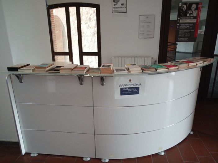 Savona, bookcrossing al Priamar a cura della Biblioteca civica Barrili