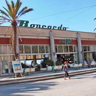 "Cena in giallo" per beneficenza a Finale Ligure