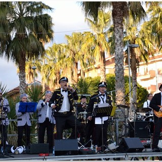 I "Belli Fulminati nel bosco" portano il loro caba-rock a Sanremo