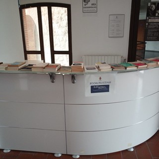 Savona, bookcrossing al Priamar a cura della Biblioteca civica Barrili