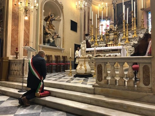 Foto tratte dalla pagina Facebook "Comune di Borghetto Santo Spirito" Foto tratte dalla pagina Facebook "Comune di Borghetto Santo Spirito"