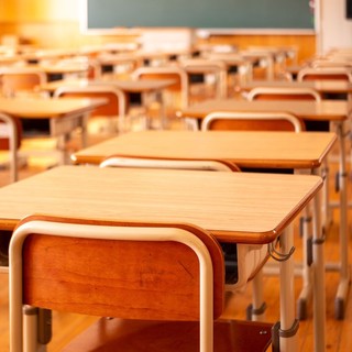 Scuole liguri a rischio caldo, ANIEF: “Servono interventi urgenti per tutelare studenti e personale”