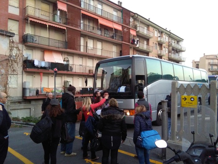 Raddoppio ferroviario, bus sostitutivi: Boscaglia "Una cinquantina di mezzi ad Albenga, il servizio è positivo"