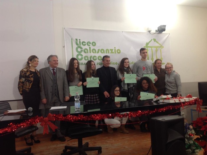 Liceo Calasanzio di Carcare: consegna diplomi e borse di studio Liceo Calasanzio di Carcare: consegna diplomi e borse di studio