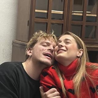 Borgio, il Barone in scena con "Gli innamorati" premia i suoi giovani attori