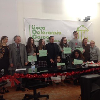 Liceo Calasanzio di Carcare: consegna diplomi e borse di studio Liceo Calasanzio di Carcare: consegna diplomi e borse di studio