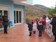 Giustenice, l'omaggio dei bimbi della scuola materna agli anziani ospiti della Casa di cura Valverde (FOTO)