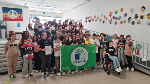 Alla scuola secondaria di primo grado dell’Istituto Comprensivo Spotorno l’ambita Bandiera Verde