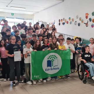 Alla scuola secondaria di primo grado dell’Istituto Comprensivo Spotorno l’ambita Bandiera Verde