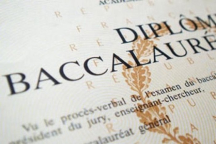 Cerimonia di consegna dei diplomi Esabac presso direzione scolastica regionale Cerimonia di consegna dei diplomi Esabac presso direzione scolastica regionale
