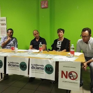 La Val Bormida dice no al referendum: ieri primo incontro ad Altare organizzato dal Comitato civico "Cairo per il NO"