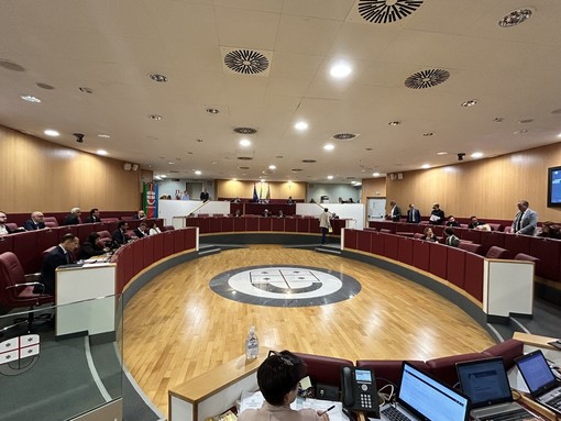 Sanità, assunzioni, fondi integrativi e protezione civile: via libera all’autonomia differenziata della Liguria Sanità, assunzioni, fondi integrativi e protezione civile: via libera all’autonomia differenziata della Liguria