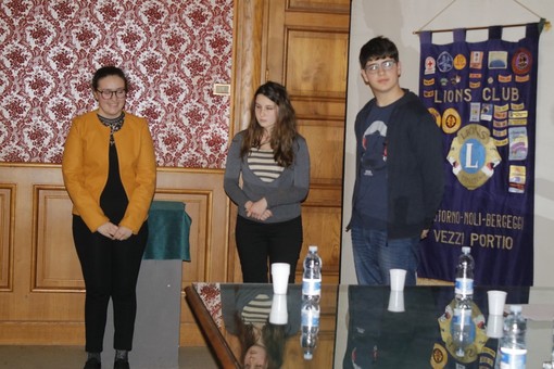 Finale Ligure: la quindicenne Virginia Codino si aggiudica la XVI edizione del Concorso di Eoquenza Finale Ligure: la quindicenne Virginia Codino si aggiudica la XVI edizione del Concorso di Eoquenza