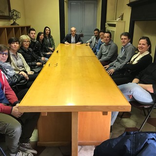 Crisi Trony, il sindaco di Albenga incontra i lavoratori: "Una situazione drammatica che riguarda l'intera città" (VIDEO)