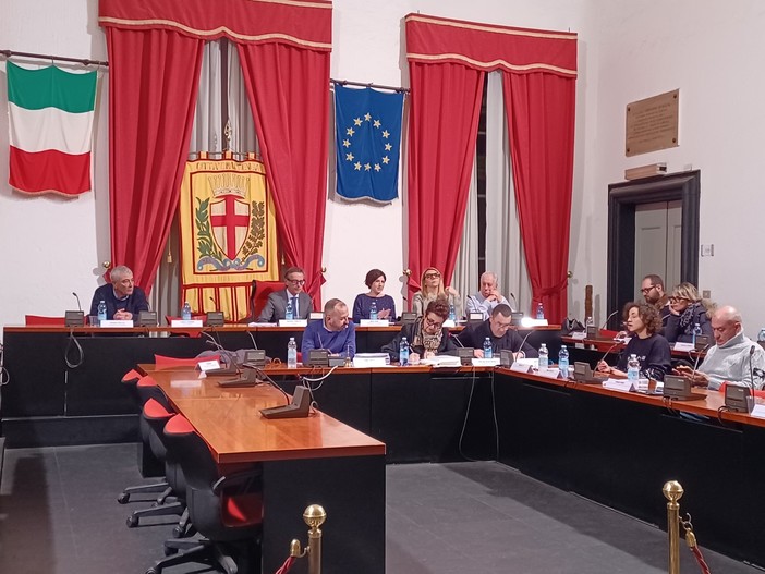 Albenga, approvato il bilancio previsionale 2023, Pelosi: "No ad aumenti di tasse, investimenti in progetti e servizi" Albenga, approvato il bilancio previsionale 2023, Pelosi: "No ad aumenti di tasse, investimenti in progetti e servizi"