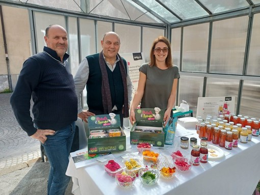 Albenga, il 25 marzo un incontro dedicato all'universo dei fiori edibili