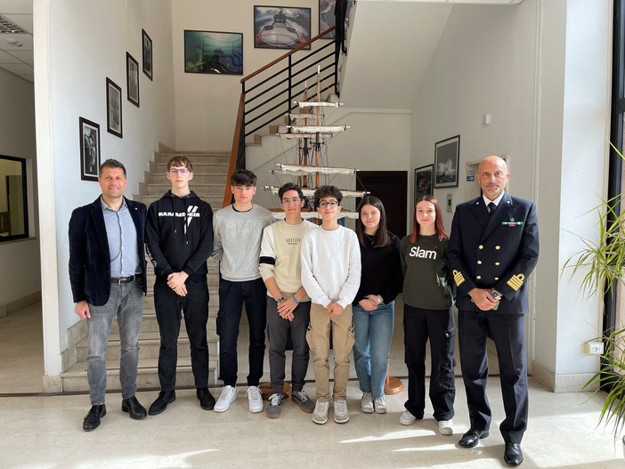 Savona, Capitaneria di Porto e Istituto Ferraris Pancaldo siglano la convenzione per l’alternanza scuola-lavoro