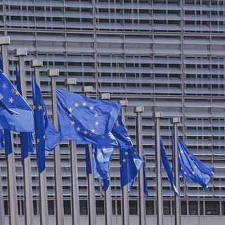 Bilancio dell'UE per il 2021-2027: la Commissione plaude all'accordo provvisorio sui finanziamenti a sostegno dell'ambiente e dell'azione per il clima
