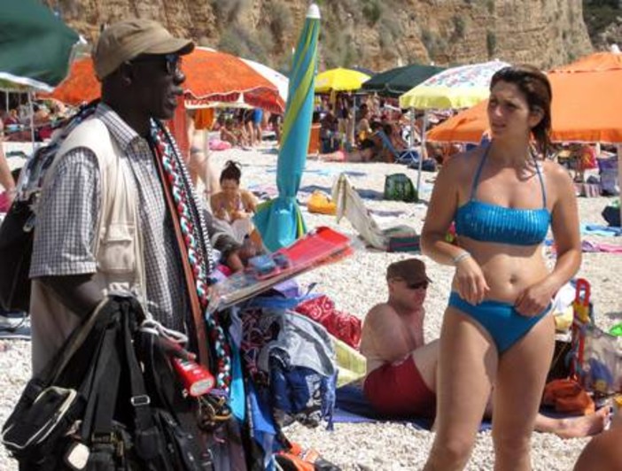 Spiagge sicure esteso anche ad Albenga, Porro (Lega): "Ottimo lavoro da parte della Lega"