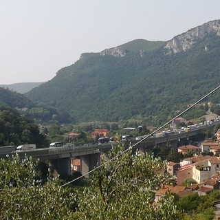 Tamponamento in galleria sulla A10 tra Feglino e Spotorno: disagi alla viabilità