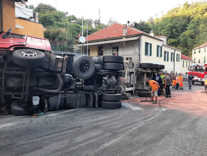 Traffico pesante sulla Sp 29, la FILT Cgil: "Puntare sui treni per salvare la viabilità"