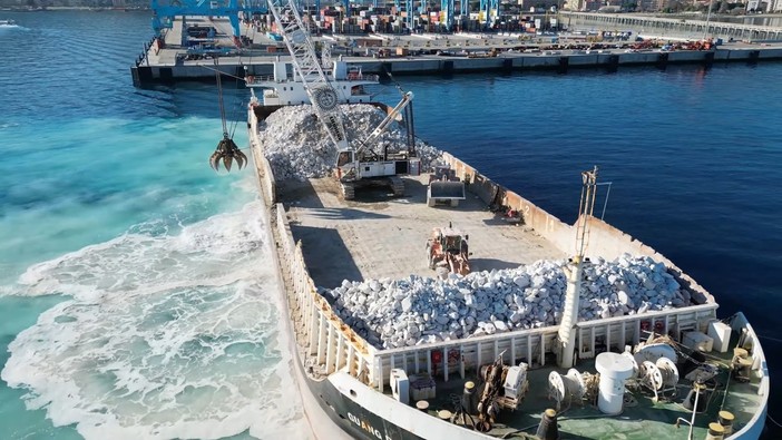 Cassoni della diga di Genova, proseguono i lavori a Vado: il primo verrà realizzato nell'aprile 2024 Cassoni della diga di Genova, proseguono i lavori a Vado: il primo verrà realizzato nell'aprile 2024