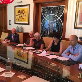 Savona, firmata la convenzione tra Comune e Fondazione De Mari per il Museo della Ceramica