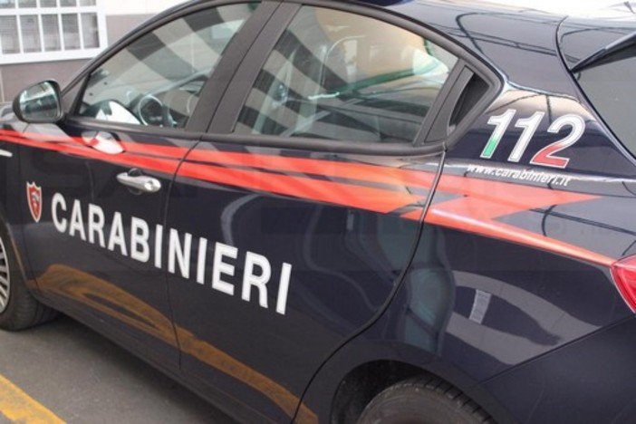 Brindano alla "Fase due" in un ristorante di Celle Ligure: sanzionati gestore e clienti