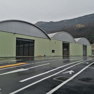 Dopo 7 anni ecco il taglio del nastro: tutto pronto per l'inaugurazione del nuovo capannone di Finale Ambiente