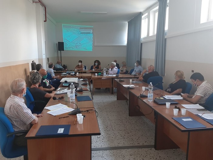 Vado, la maggioranza comunale a 360° risponde agli attacchi: "Diciamo no alla politica del no a prescindere"