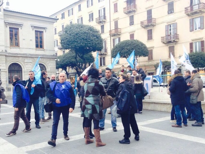 Chiusura carcere di Savona, scatta la protesta: "Rischio depotenziamento sicurezza"