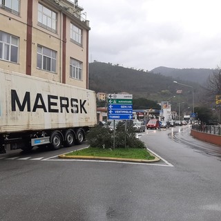 Smentita la "bufala del Cadibona chiuso"