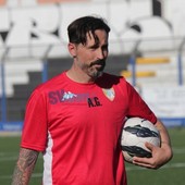 Calcio | Alessandro Grandoni lascia l'Arenzano, domenica i crociati esordiranno in campionato con il Pietra Ligure Calcio | Alessandro Grandoni lascia l'Arenzano, domenica i crociati esordiranno in campionato con il Pietra Ligure