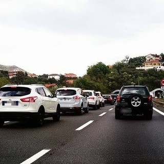 Autostrade, +Europa: "Serve immediato blocco agli aumenti dei pedaggi" Autostrade, +Europa: "Serve immediato blocco agli aumenti dei pedaggi"